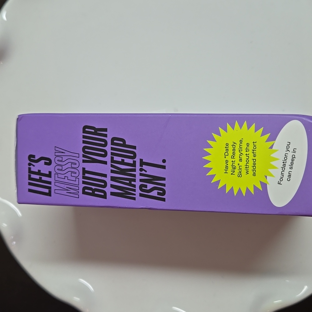 Youthforia Date Night Skin Tint Serum Foundation - 320 Light Medium To Medium - Picture 5 of 5